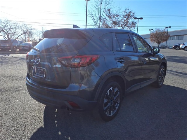 2016 Mazda CX-5 Grand Touring photo 2