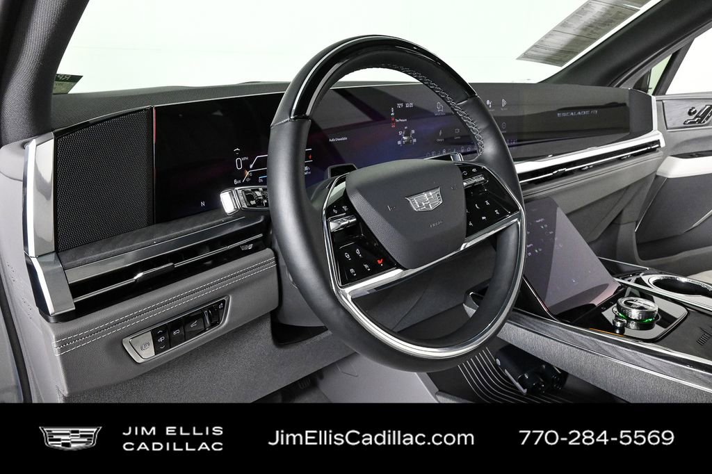 2025 Cadillac Escalade IQ Sport photo 4