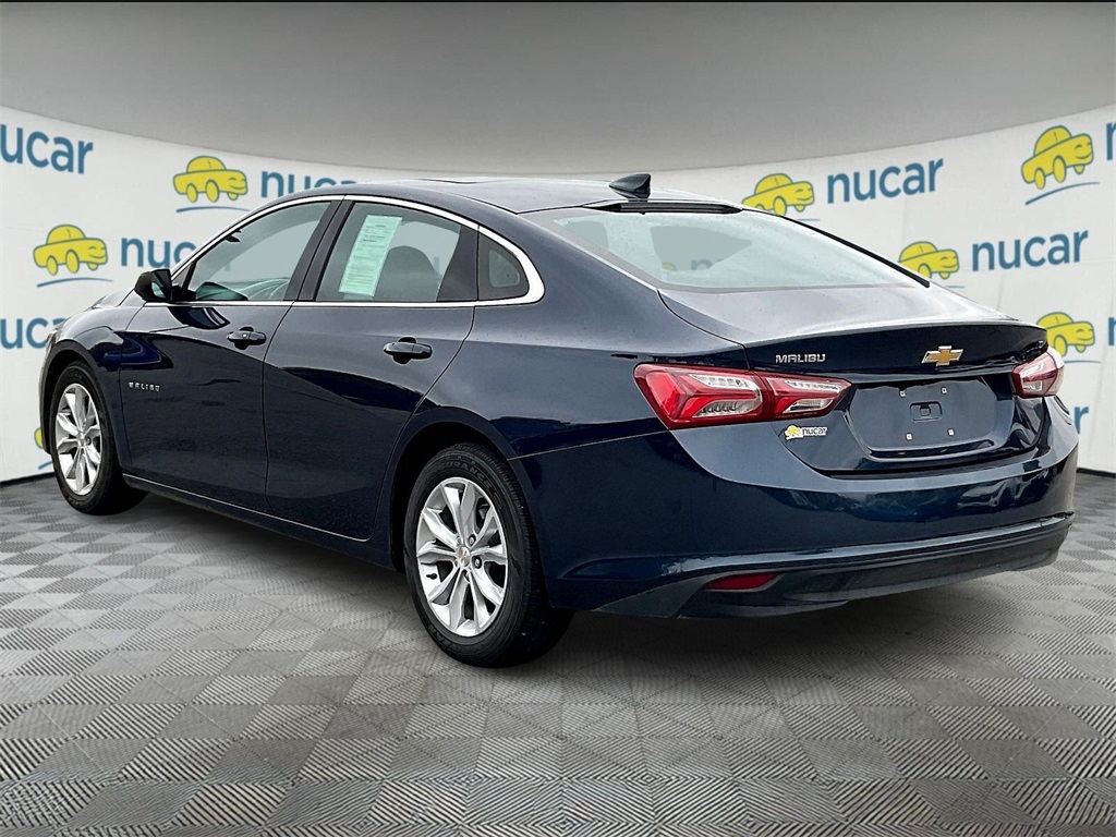 2022 Chevrolet Malibu 1LT photo 4