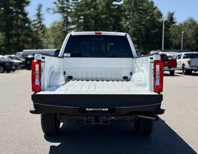 2025 Ford F-350 XL photo 6