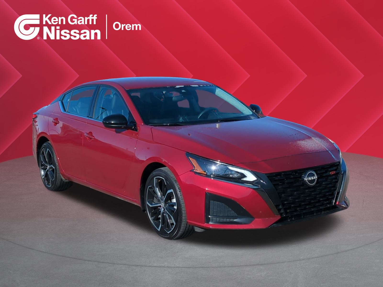 2024 Nissan Altima SR's photo