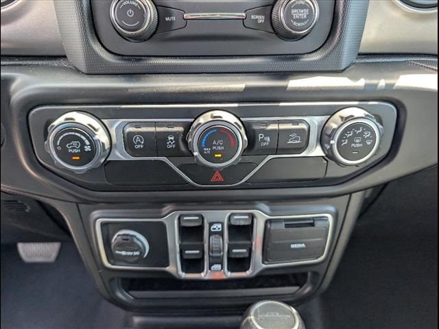2020 Jeep Gladiator Sport photo 12
