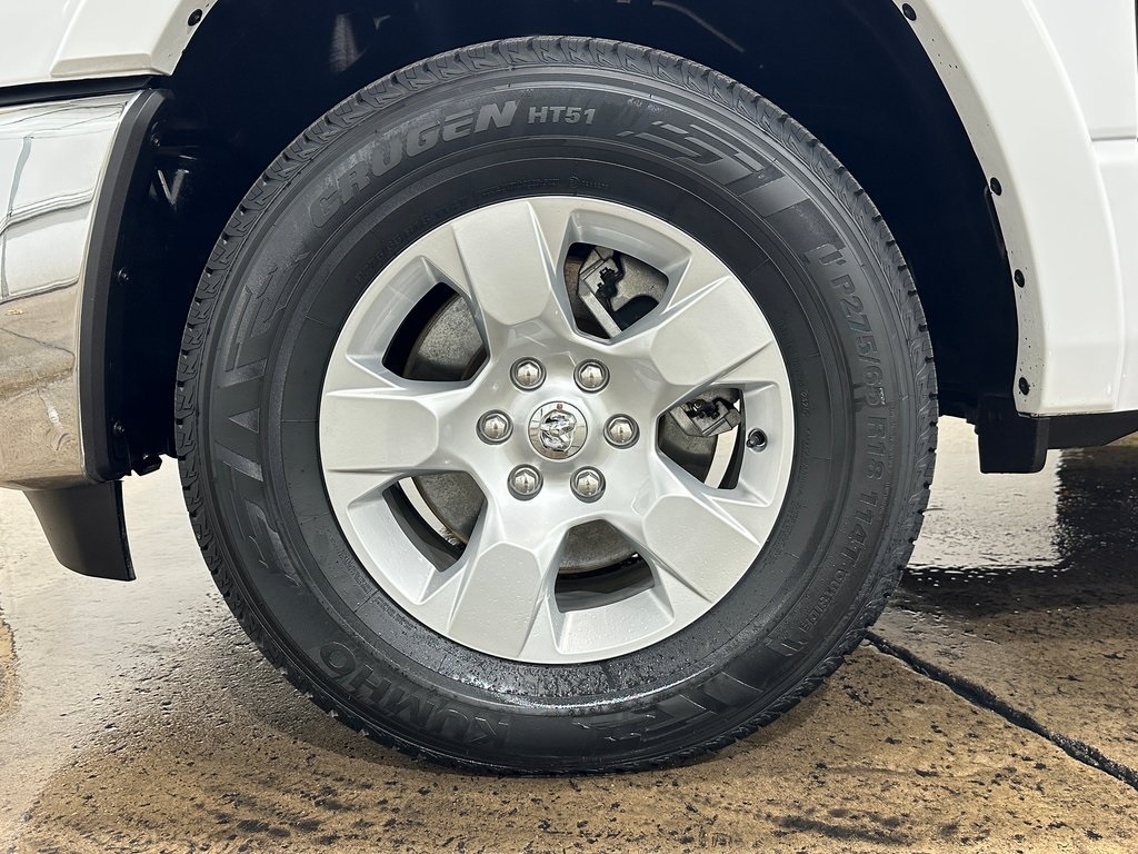 2025 Ram 1500 Big Horn Lone Star photo 2