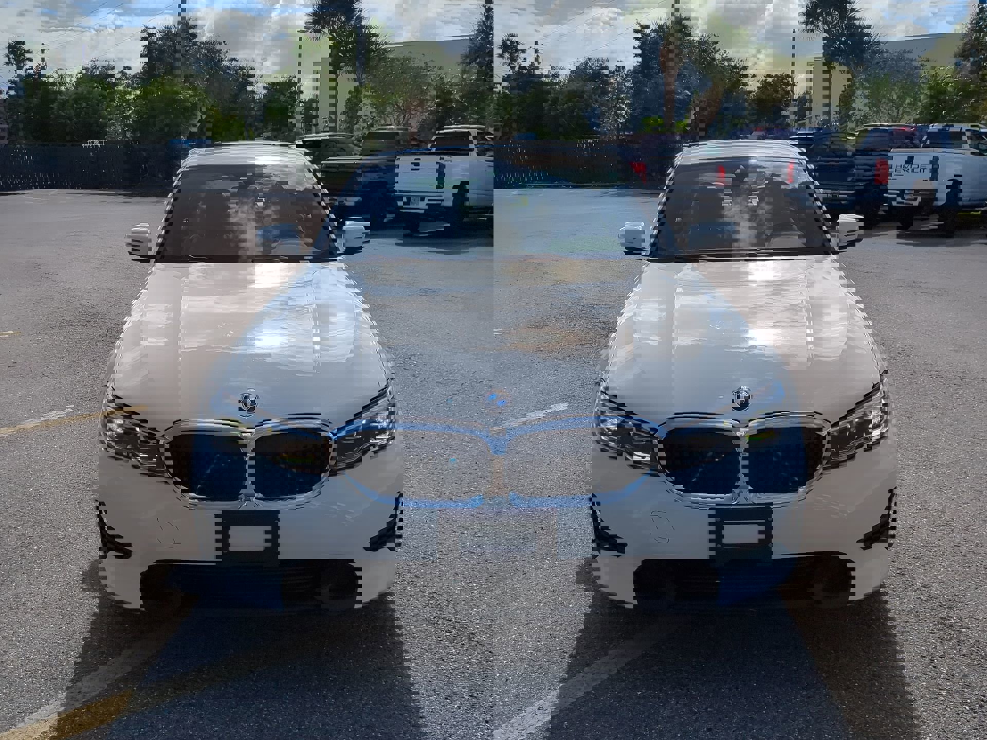 2022 Bmw 330i photo 3
