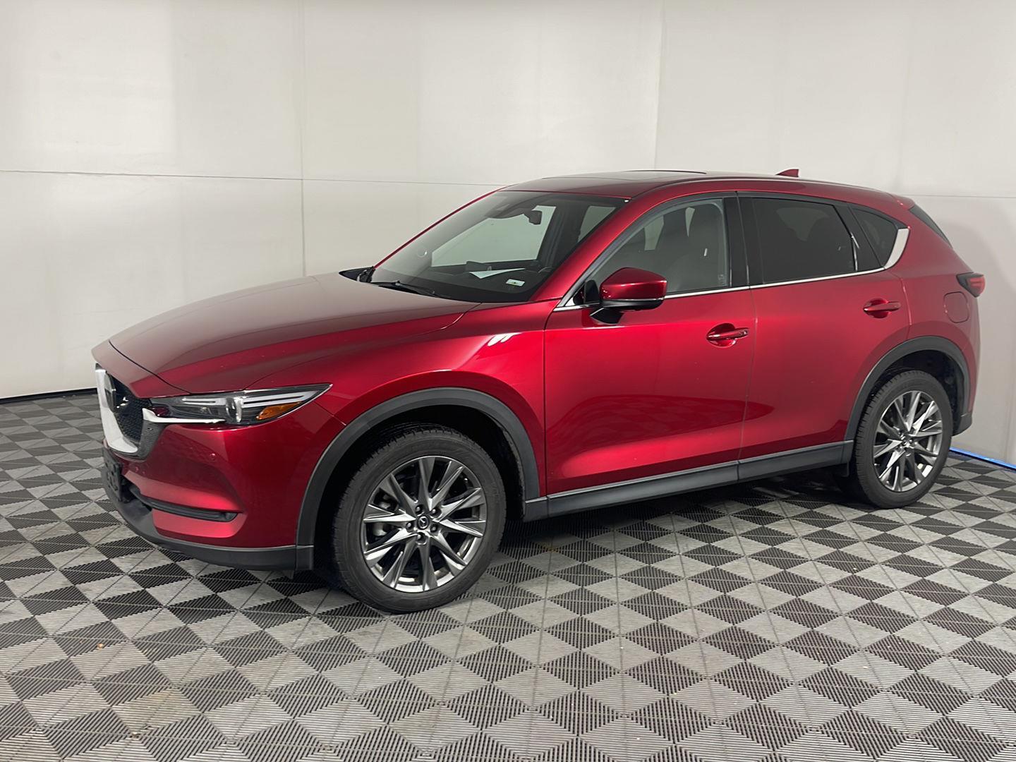 2020 Mazda CX-5 Signature's photo
