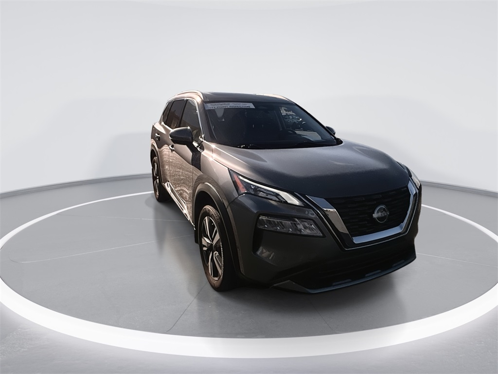 2023 Nissan Rogue SL photo 2