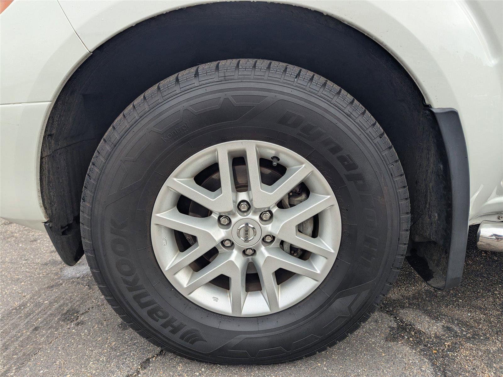 2020 Nissan Frontier SV photo 9