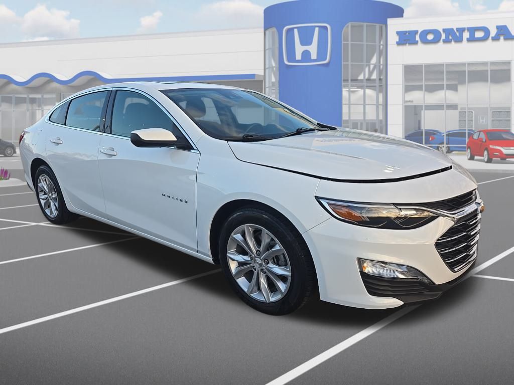 2024 Chevrolet Malibu 1LT's photo