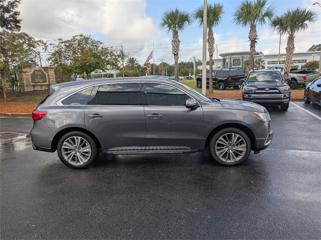2018 Acura MDX photo 2