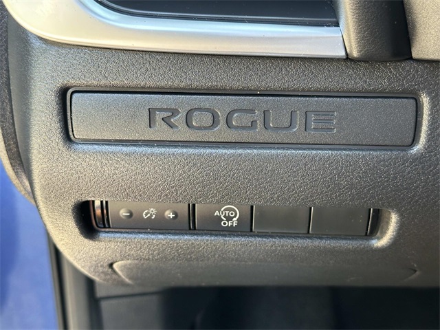 2023 Nissan Rogue S photo 26