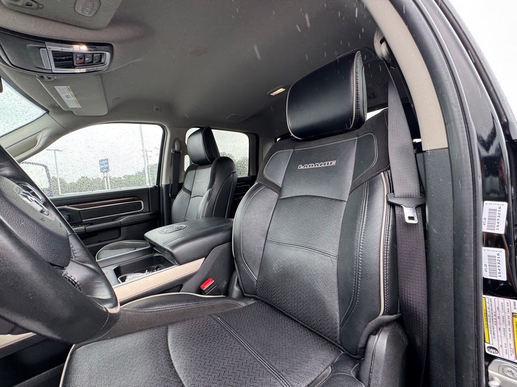 2024 Ram 3500 Laramie photo 15