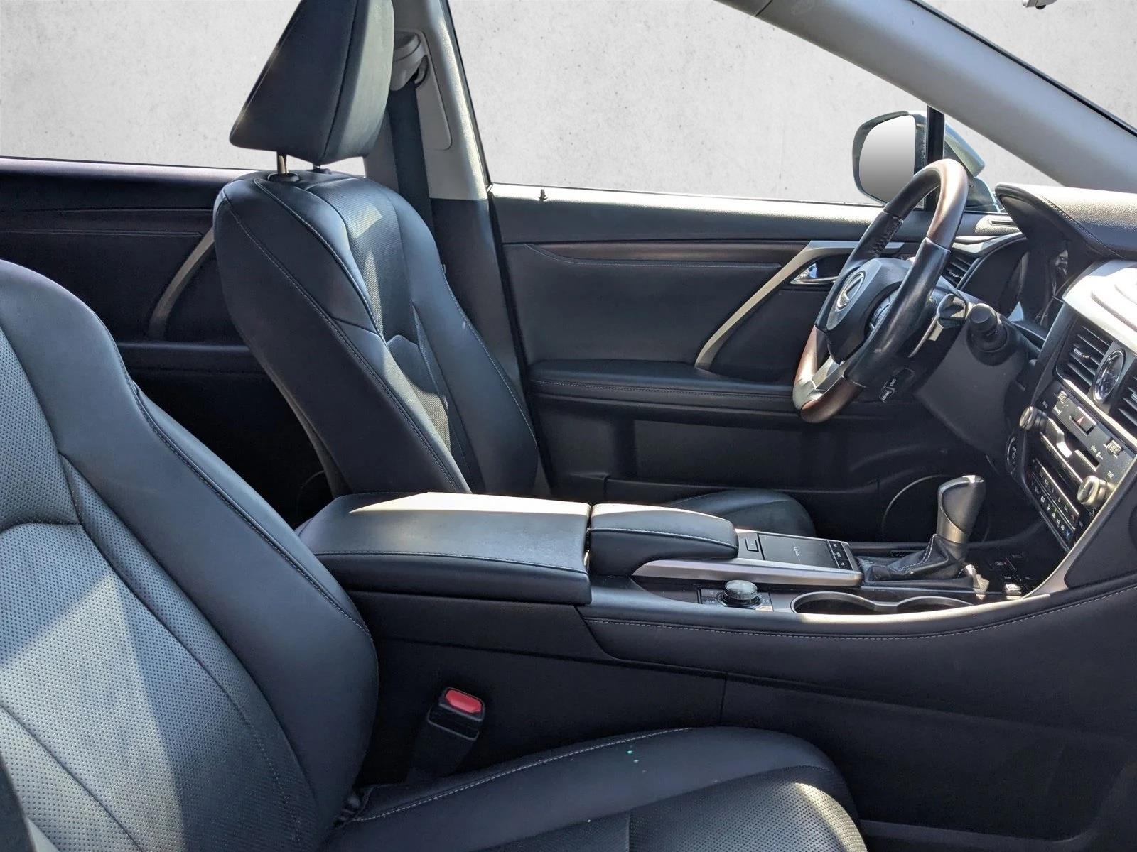 2021 Lexus RX 450h photo 18