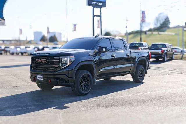 Used 2023 Onyx Black GMC AT4X image 2