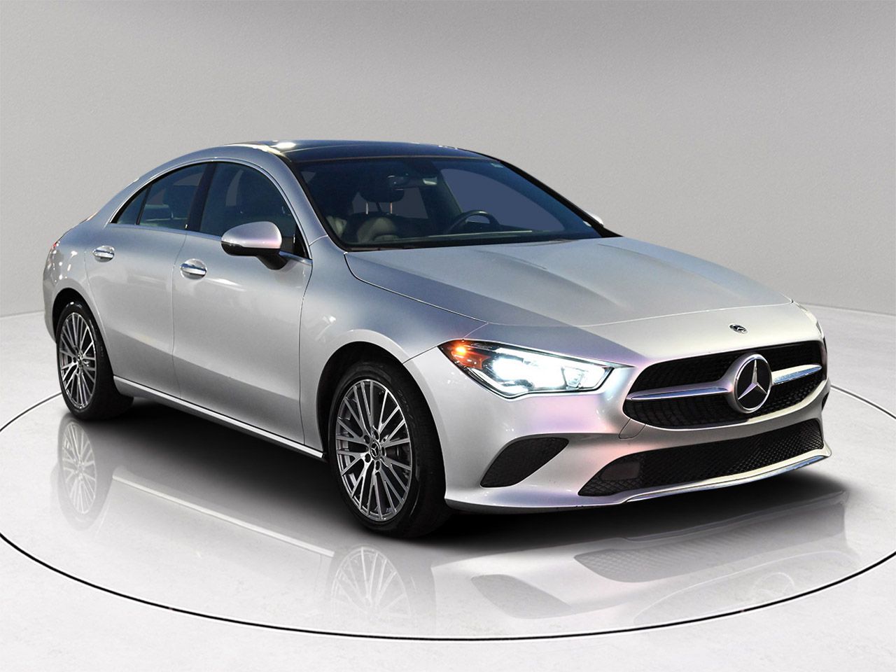 2022 Mercedes-Benz CLA CLA250's photo