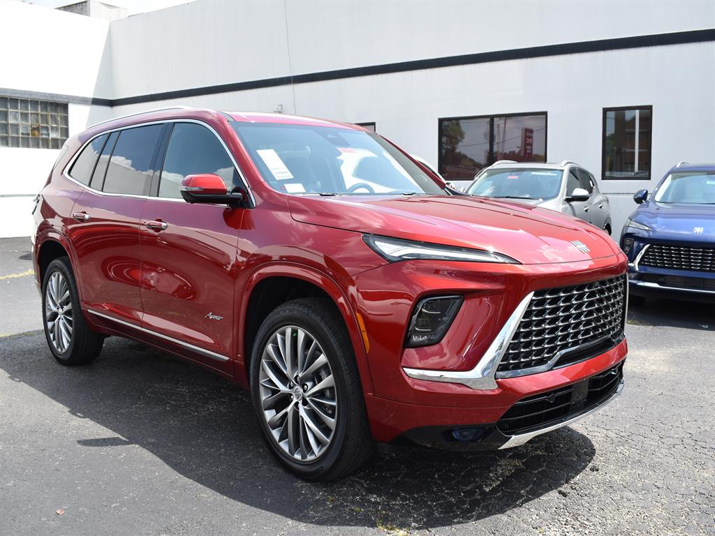 2026 Buick Enclave Avenir photo 2
