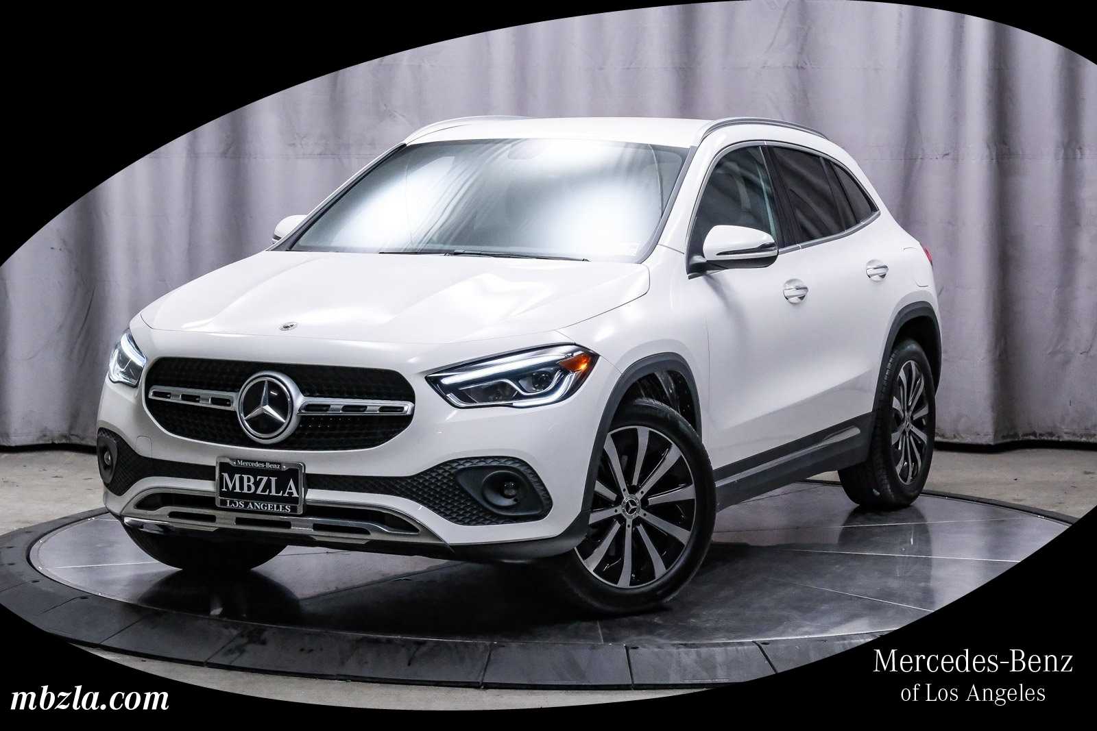 2023 Mercedes-Benz GLA Base's photo