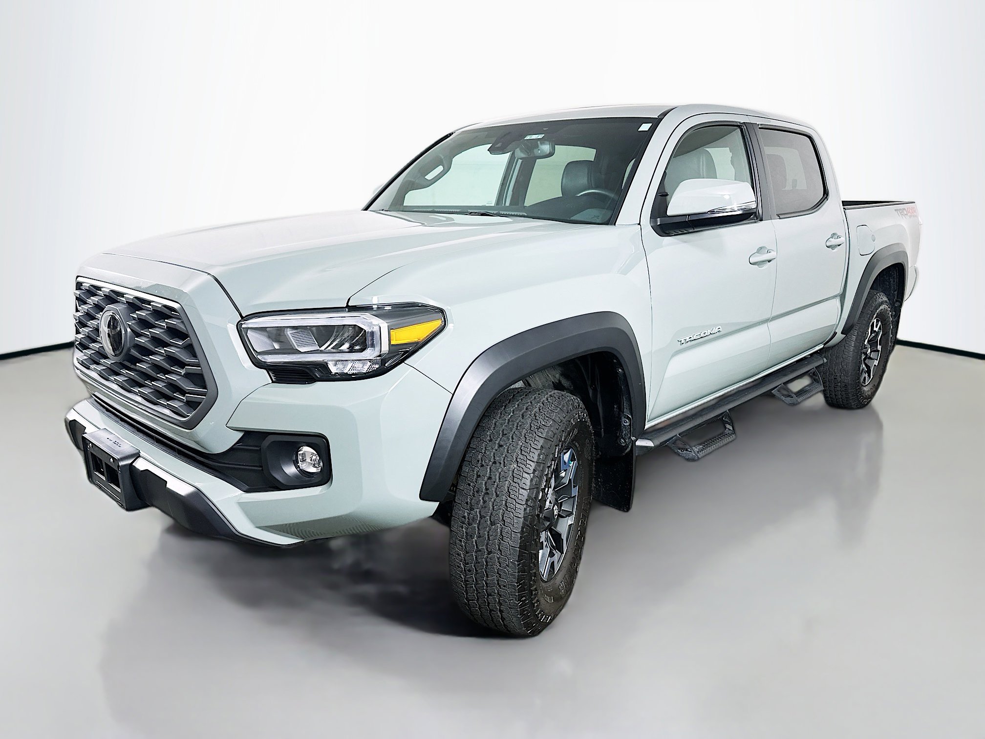 2023 Toyota Tacoma TRD Off-Road 4x4 photo 3
