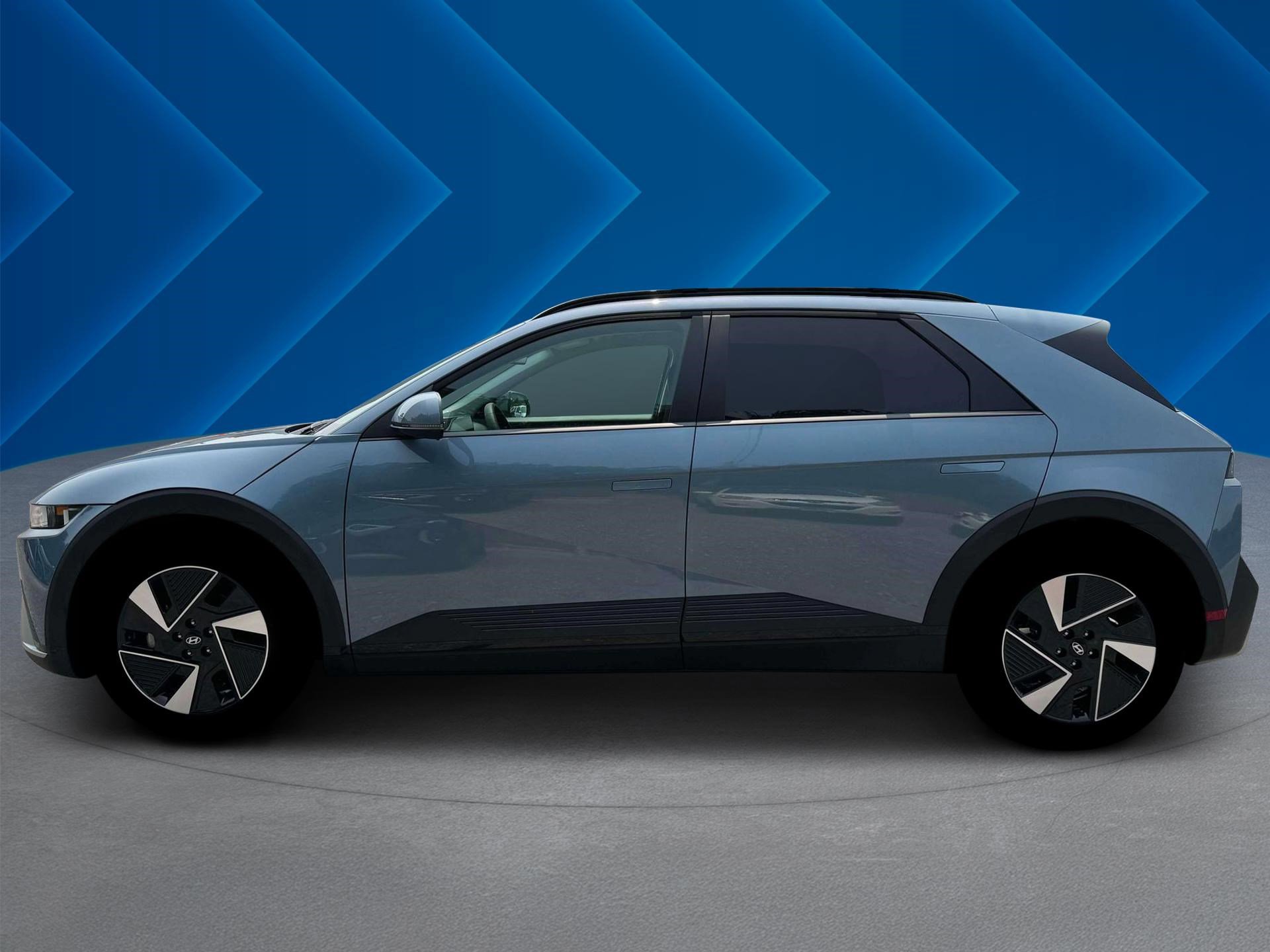2025 Hyundai Ioniq 5 SEL photo 2