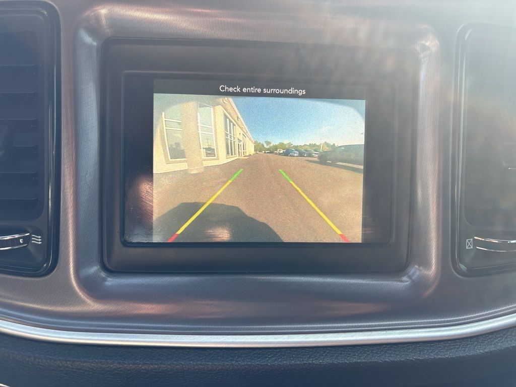 2020 Dodge Challenger SXT photo 10