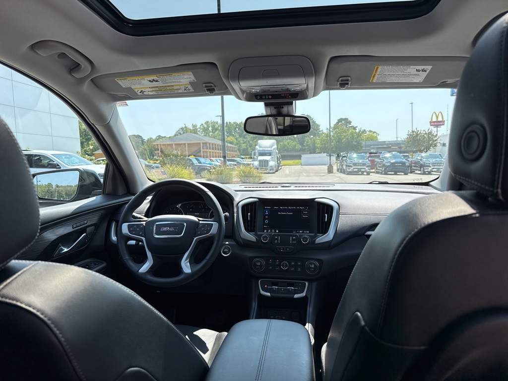 2024 Gmc Terrain SLT photo 33