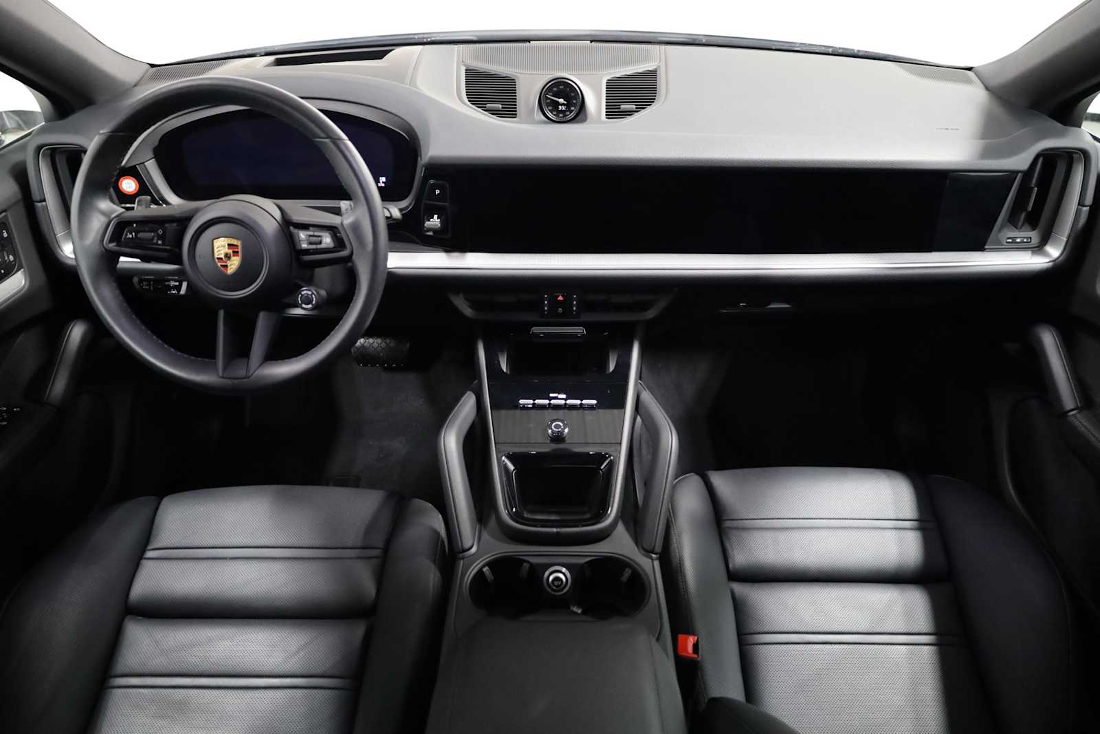 2024 Porsche Cayenne Coupe photo 21