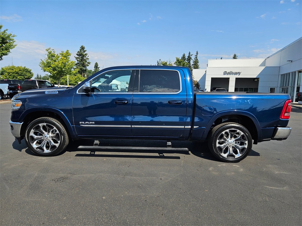 2023 Ram 1500 Limited photo 3