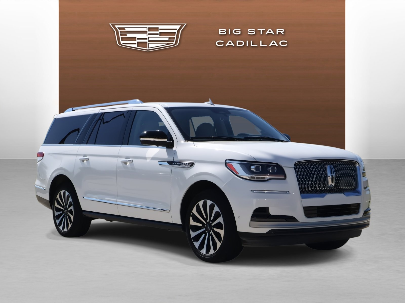 2023 Lincoln Navigator L Reserve photo 6