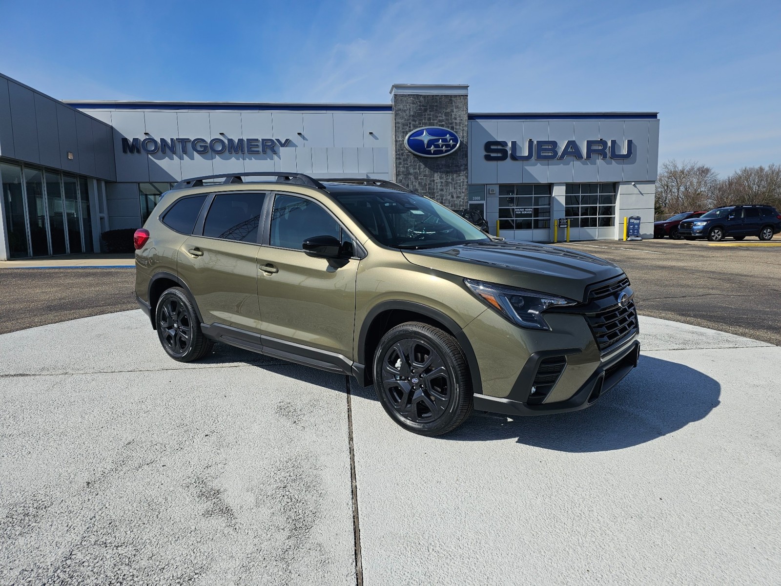 2025 Subaru Ascent Onyx Edition-Premium's photo