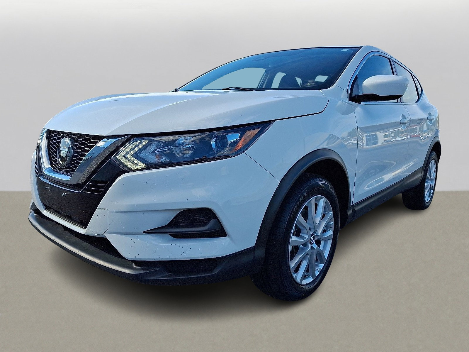 2022 Nissan Rogue Sport S photo 4