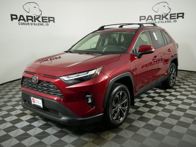 2025 Toyota RAV4 XLE Premium's photo