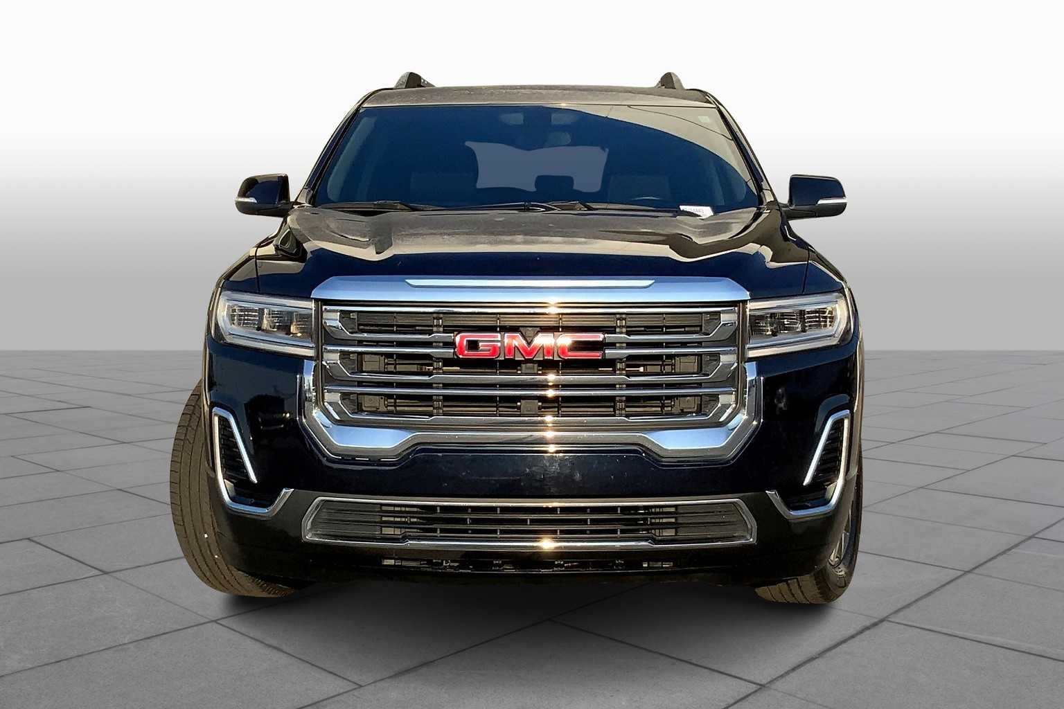2021 Gmc Acadia SLE photo 3