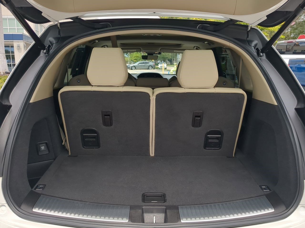2020 Acura MDX SH-AWD photo 11