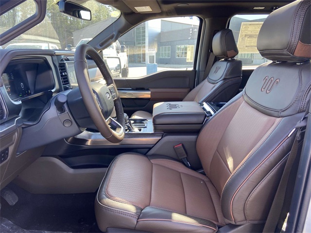 2025 Ford F-150 King Ranch photo 10