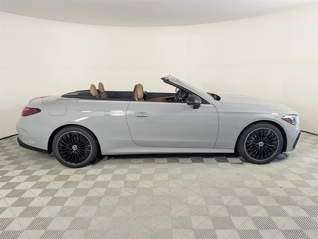 2026 Mercedes Benz CLE 300 4MATIC Cabriolet photo 3