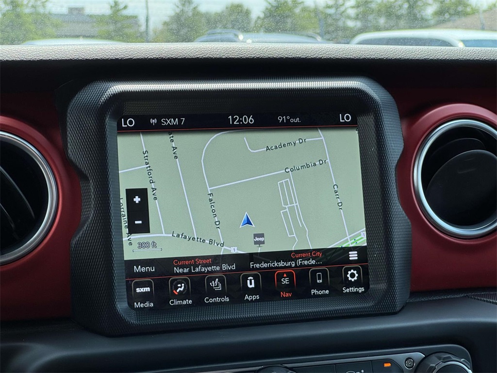 2020 Jeep Gladiator Rubicon photo 3