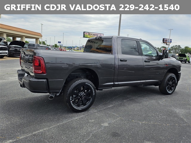 2025 Ram 2500 Big Horn photo 3