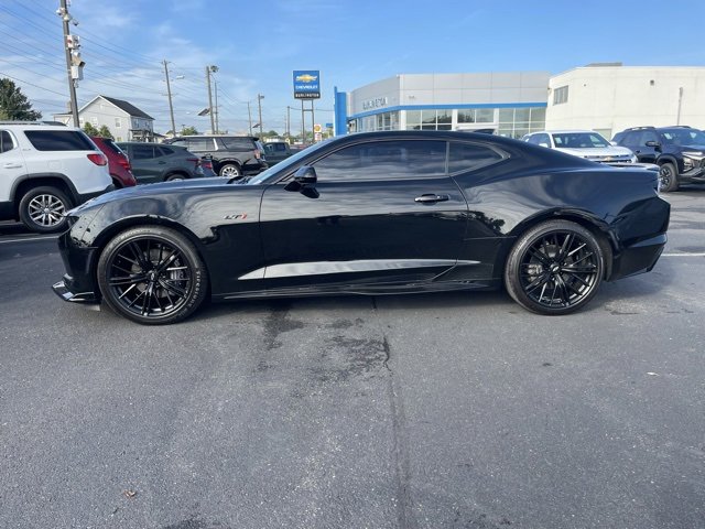 2021 Chevrolet Camaro LT1 photo 4