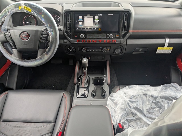 2025 Nissan Frontier PRO-4X photo 17