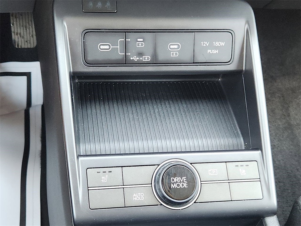 2024 Hyundai Kona Electric SEL photo 16