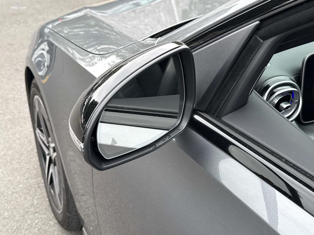 2025 Mercedes Benz C 300 4MATIC photo 12