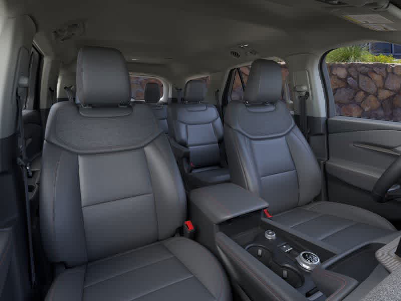 2025 Ford Explorer photo 10