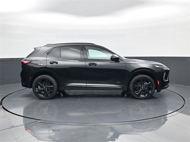 2025 Buick Envision Sport Touring photo 3