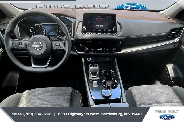2022 Nissan Rogue SV photo 12