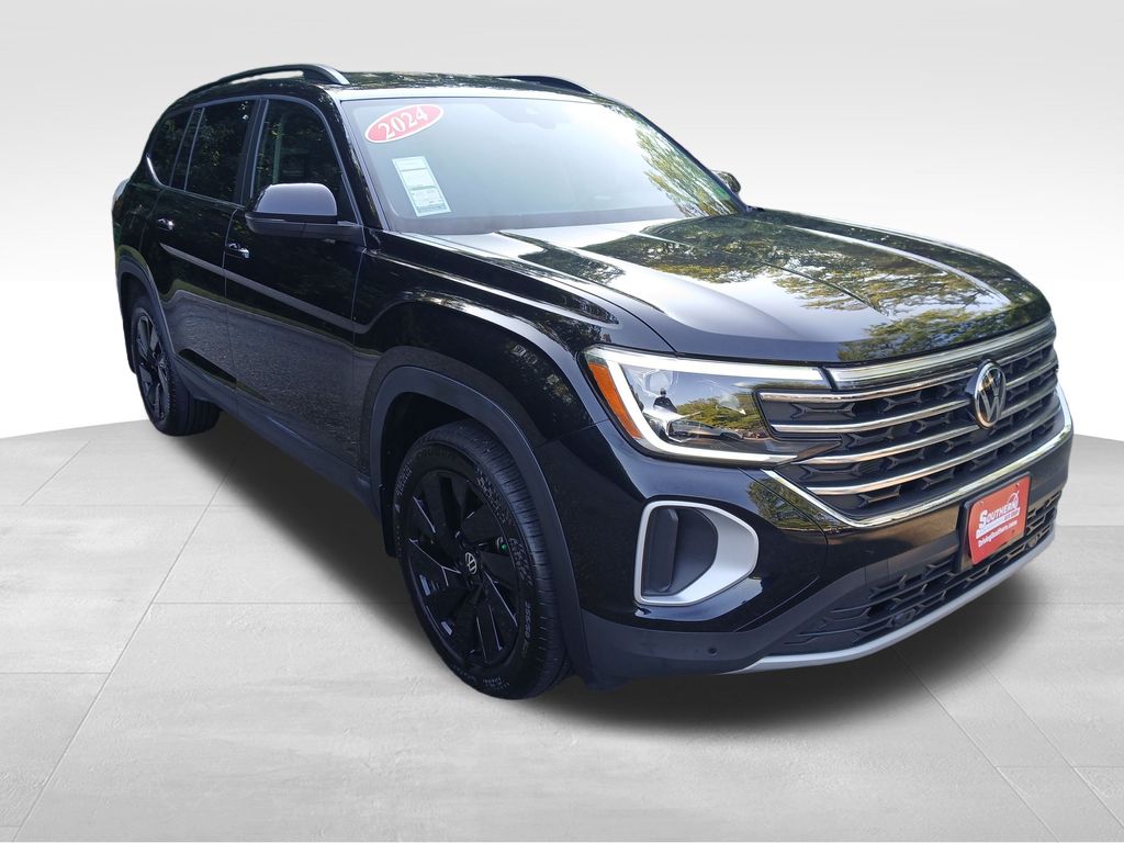 2024 Volkswagen Atlas SE Technology photo 4