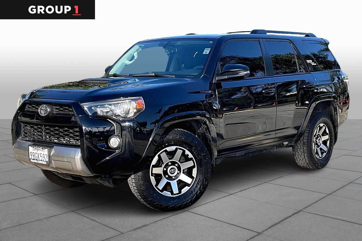 2019 Toyota 4Runner TRD Off-Road Premium's photo