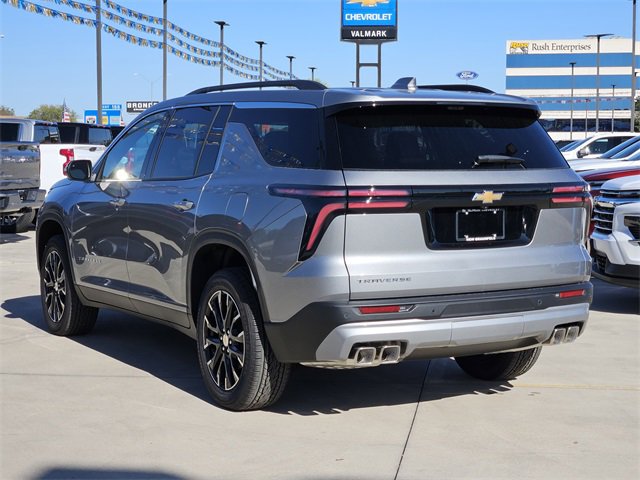 2026 Chevrolet Traverse photo 4