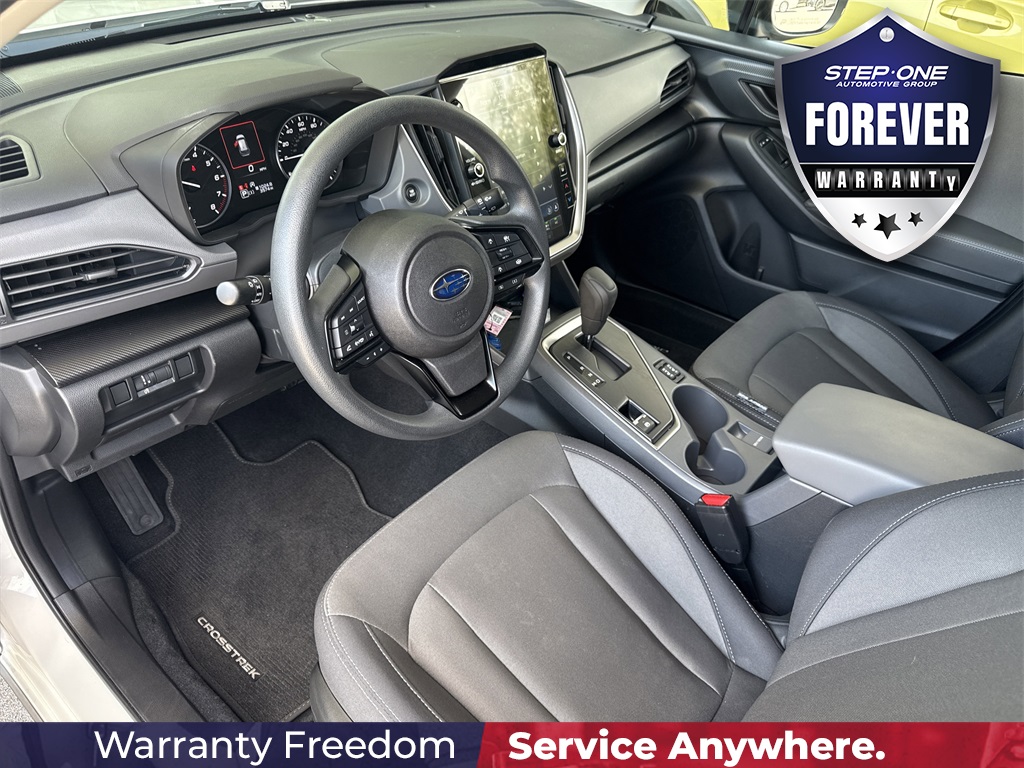 2025 Subaru Crosstrek Premium photo 8