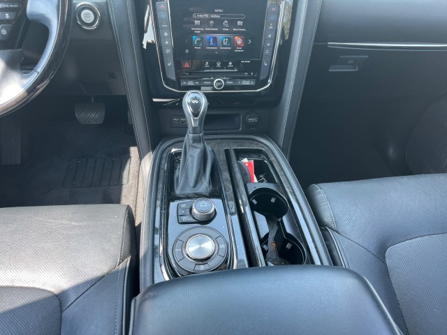 2021 Infiniti QX80 Luxe photo 10