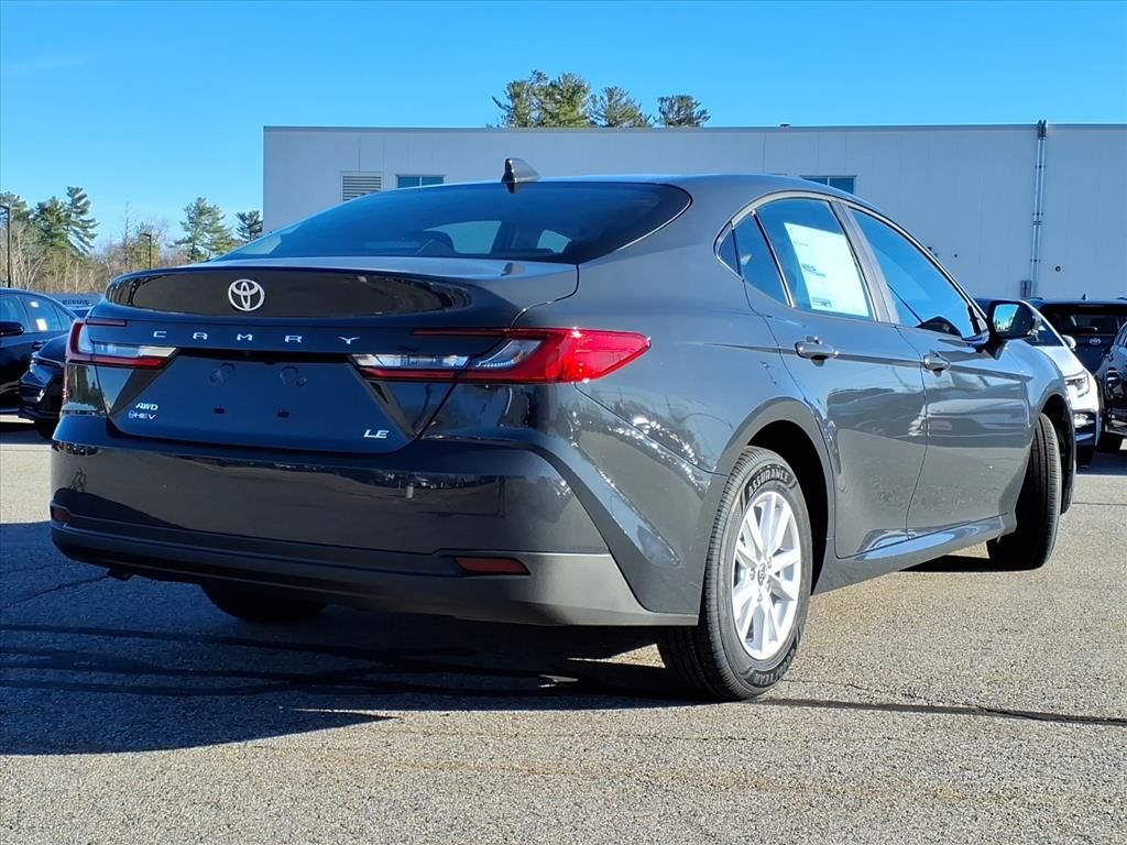 2026 Toyota Camry LE photo 4