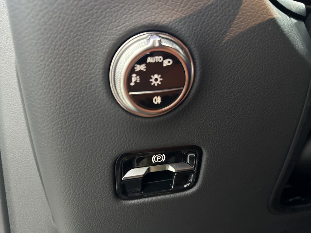 2026 Mercedes Benz GLC 300 4MATIC photo 17